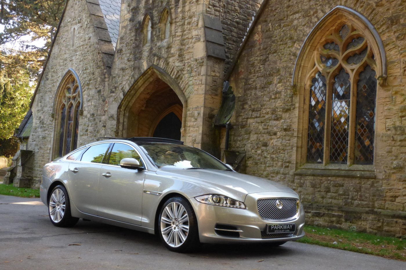 Jaguar Xj 3 0 V6 Td Portfolio Swb Parkway Specialist Cars