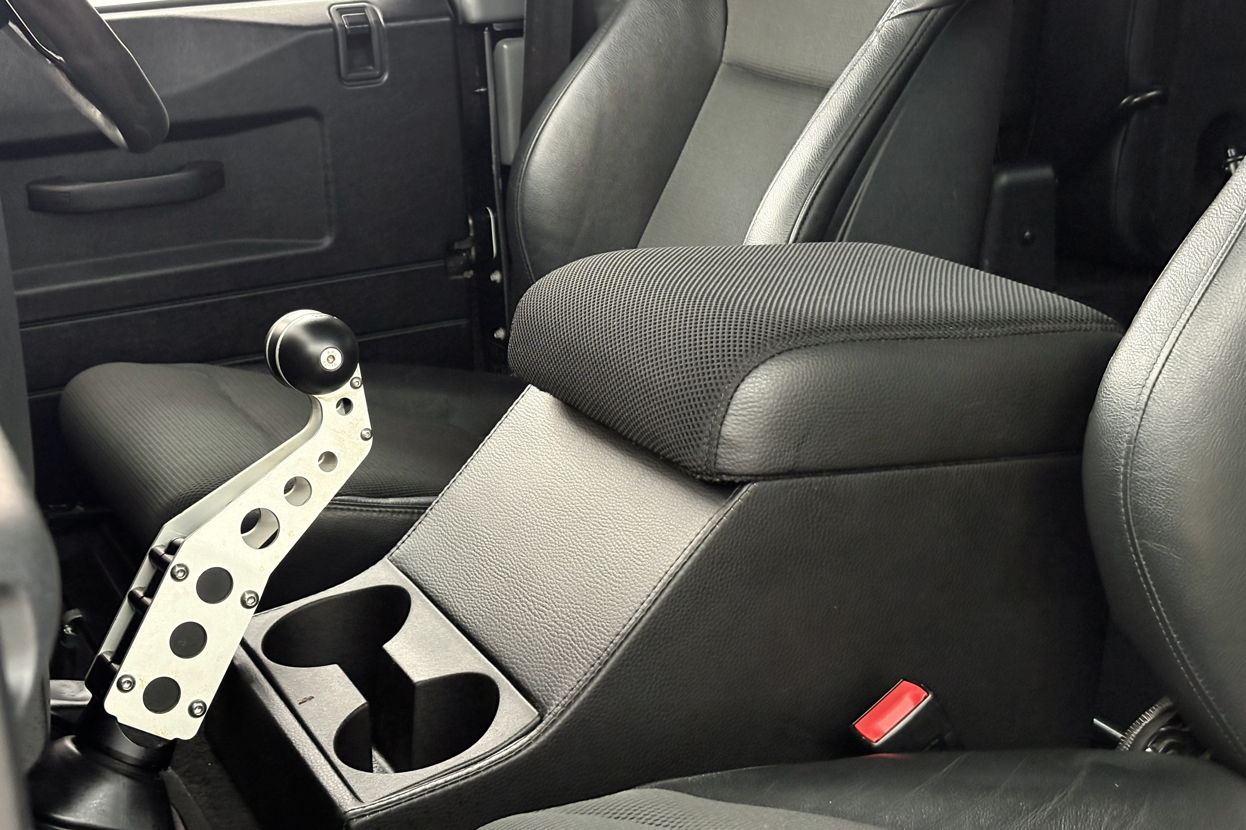 Interior 8
