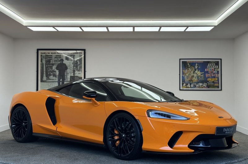 2022 Mclaren GT 4.0 T V8 COUPE