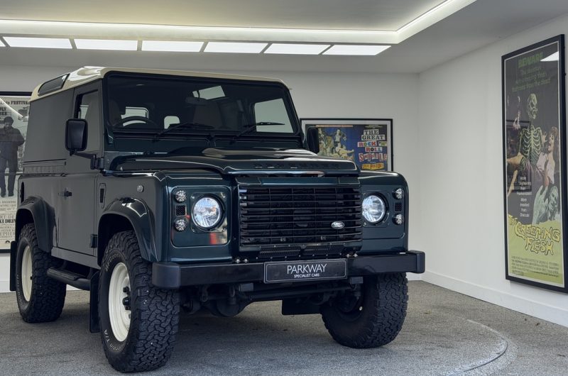 2016 Land Rover defender 90 2.2 xs h/top